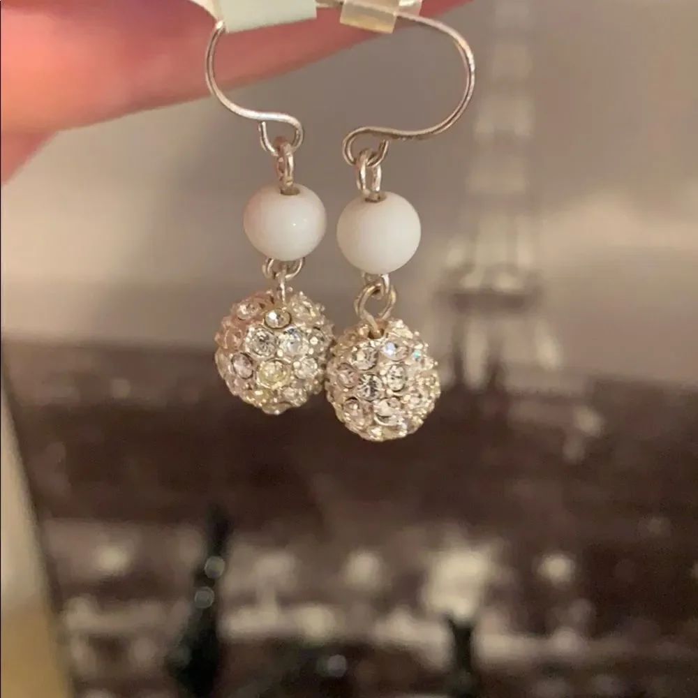 š1Ā hrāsalešCacheā
earringā⨠- Picture 3 of 3